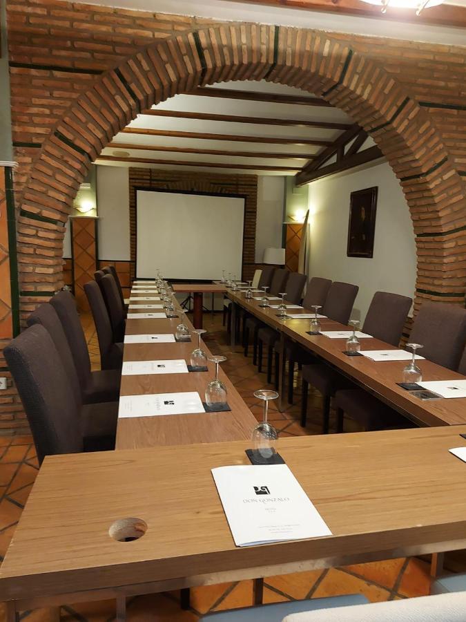Hotel Don Gonzalo Монтилья Экстерьер фото
